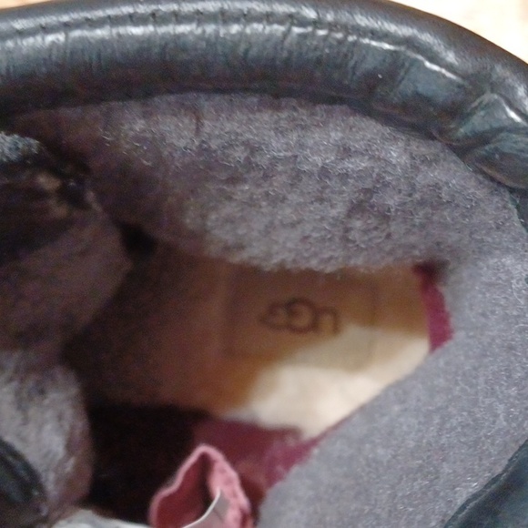 UGG Women's Kesey Waterproof Boots, Leather & Wool Size 9.5 Style #1005264 - Picture 11 of 16